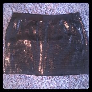 Banana Republic black sequined miniskirt